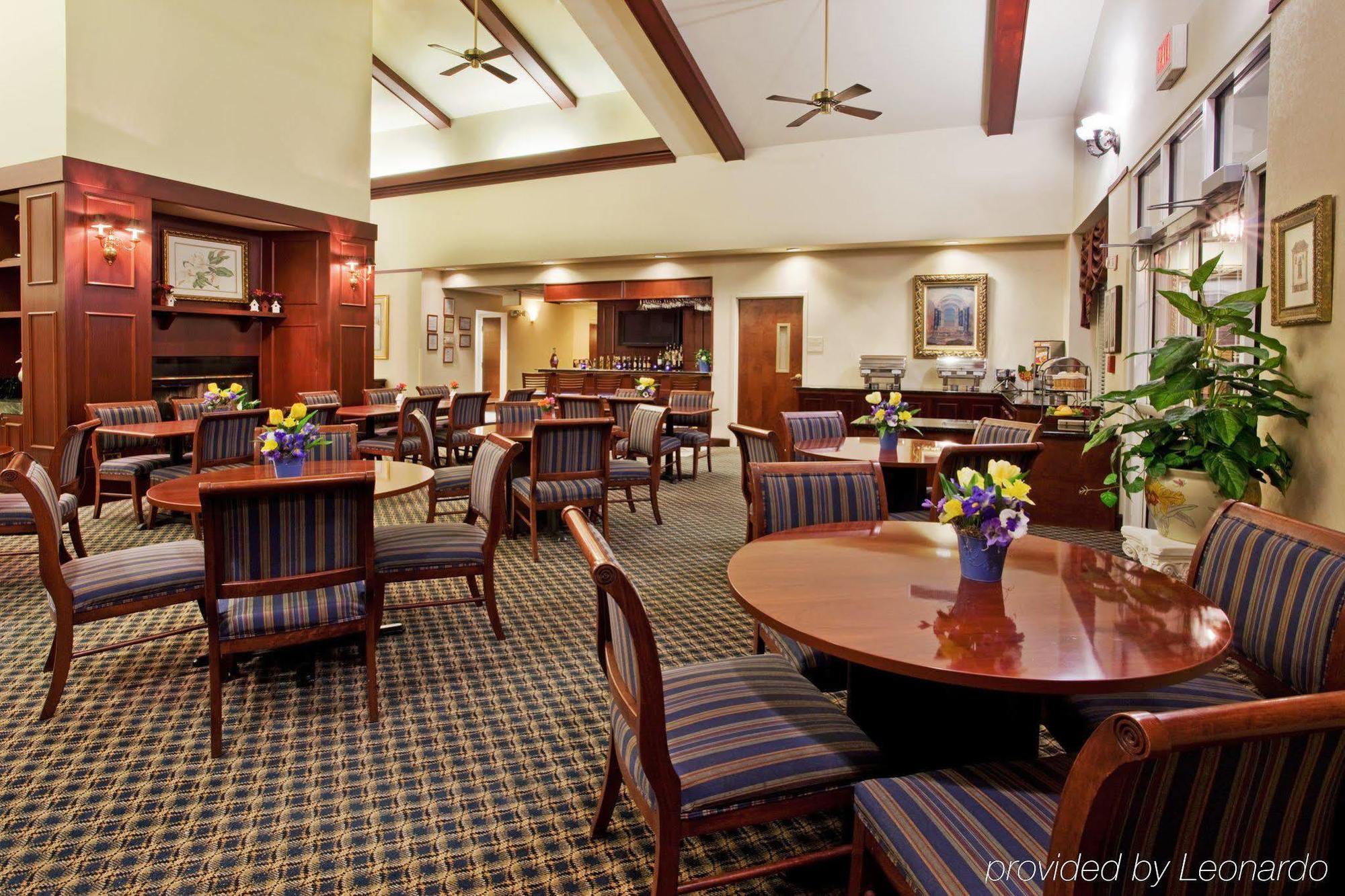 Holiday Inn Hotel And Suites Peachtree City By Ihg Restaurant bilde